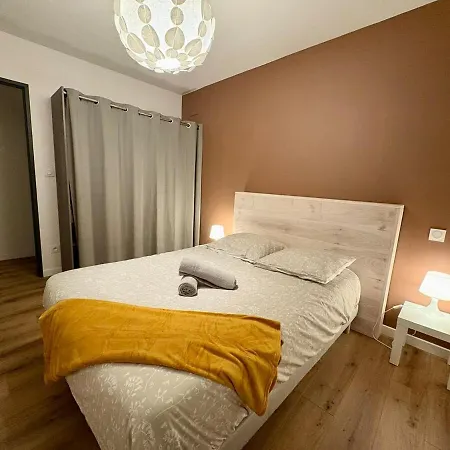 La Loge D'ingres - T3 Center & Hospital Apartment *