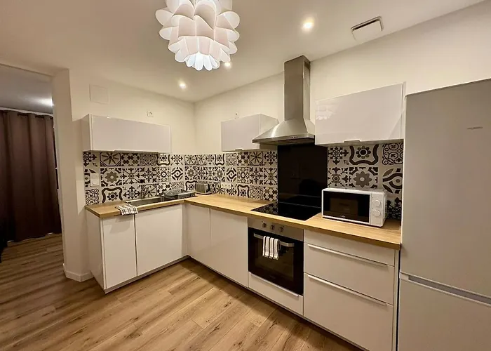 La Loge D'ingres - T3 Center & Hospital מונטובן